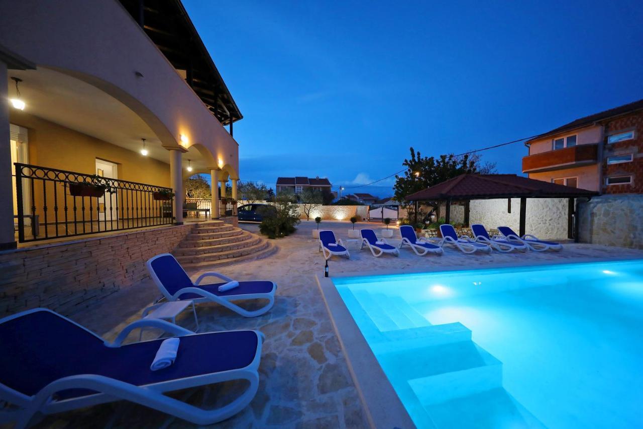 Villa Magnolia Privlaka  Kültér fotó